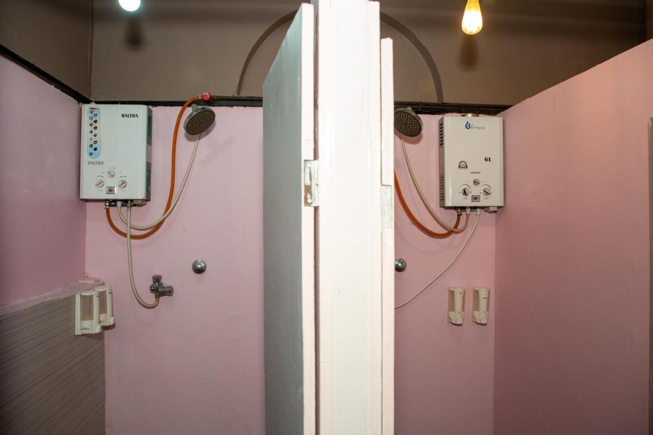 קטמנדו Trekkers Hostel מראה חיצוני תמונה
