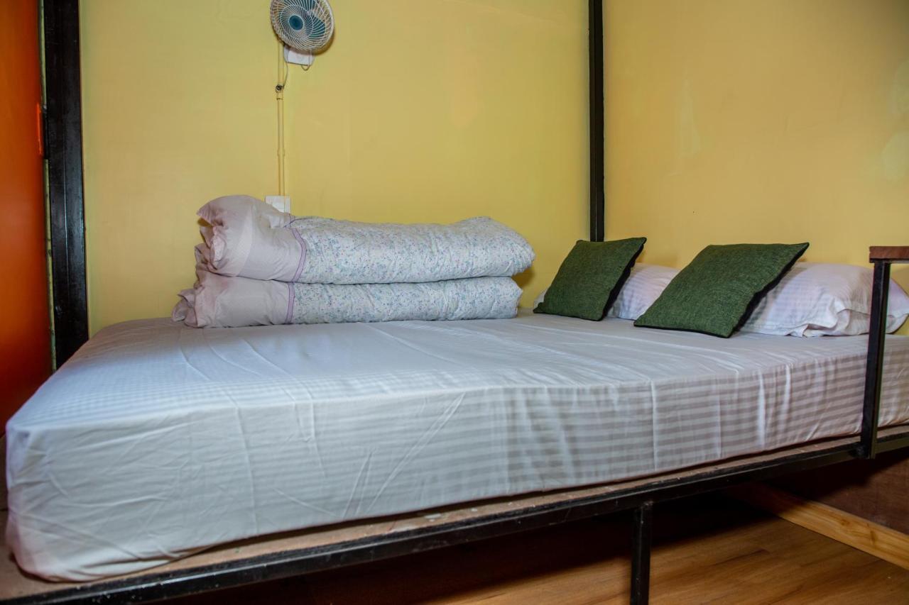 קטמנדו Trekkers Hostel מראה חיצוני תמונה